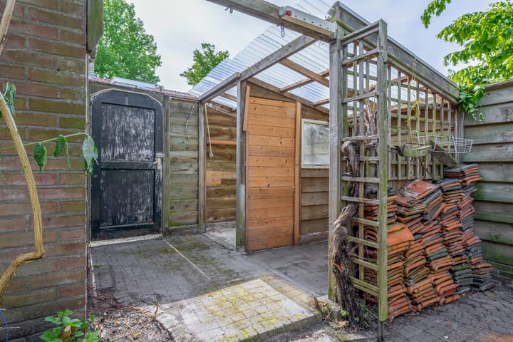 Foto 43 van Leliestraat 1