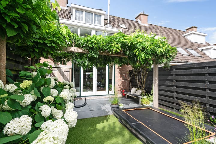 Foto 16 van Beatrixplantsoen 68