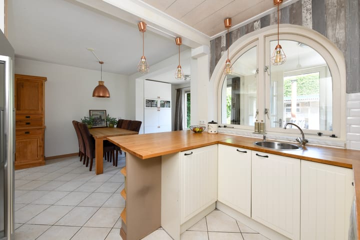 Foto 12 van Burgemeester van Trichtlaan 120