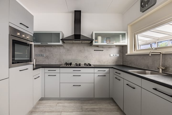 Foto 11 van Kortenaerstraat 1