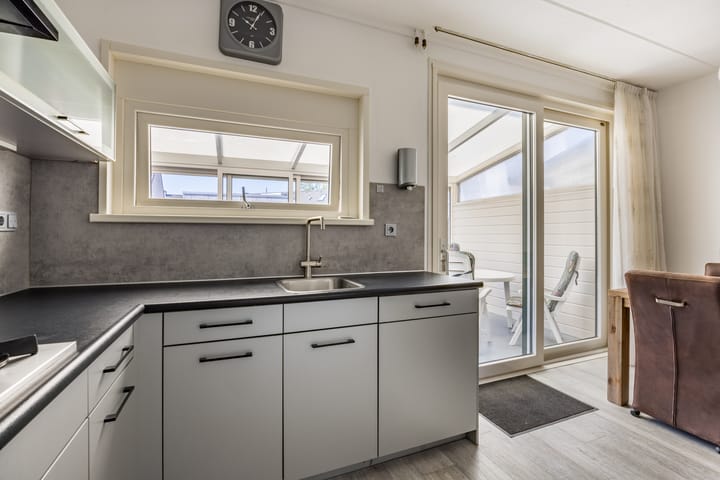 Foto 13 van Kortenaerstraat 1