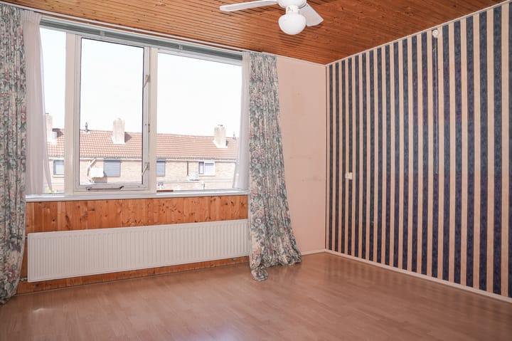 Photo 14 of Spechtstraat 6