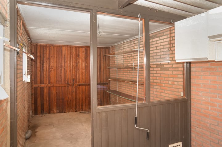 Photo 21 of Spechtstraat 6