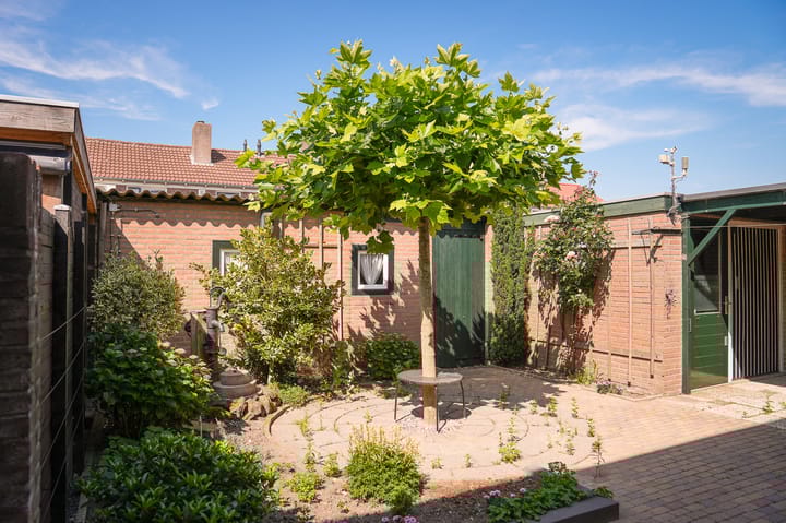 Photo 23 of Spechtstraat 6