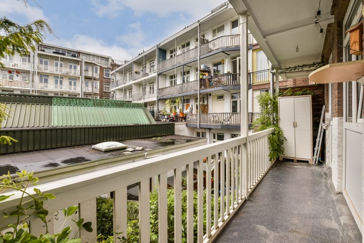 Foto 21 van Cornelis Trooststraat 6-1