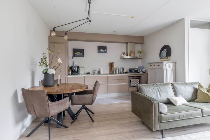 Foto 8 van Mr Iman Caustraat 29