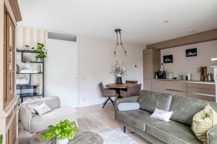 Foto 12 van Mr Iman Caustraat 29