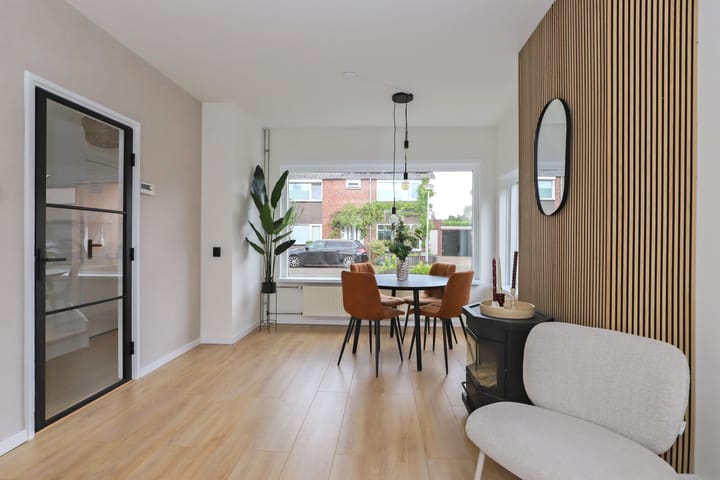 Foto 8 van Meidoornstraat 12