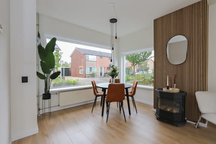 Foto 9 van Meidoornstraat 12