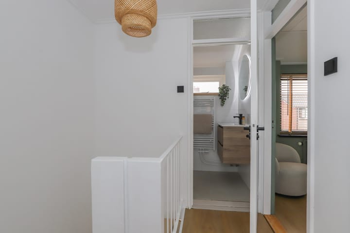 Foto 24 van Meidoornstraat 12