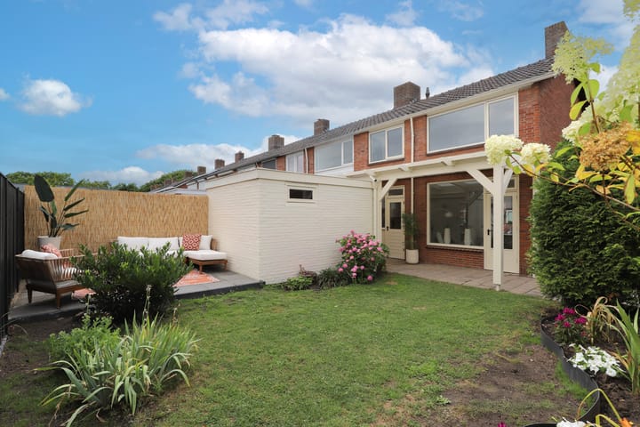 Foto 32 van Meidoornstraat 12