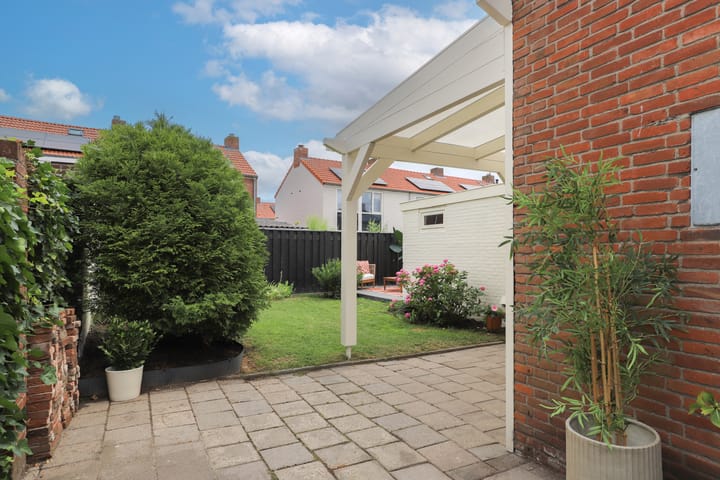 Foto 38 van Meidoornstraat 12