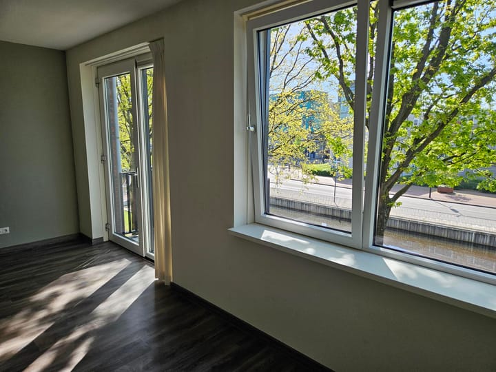 Photo 7 of Dr. Schaepmanstraat 117