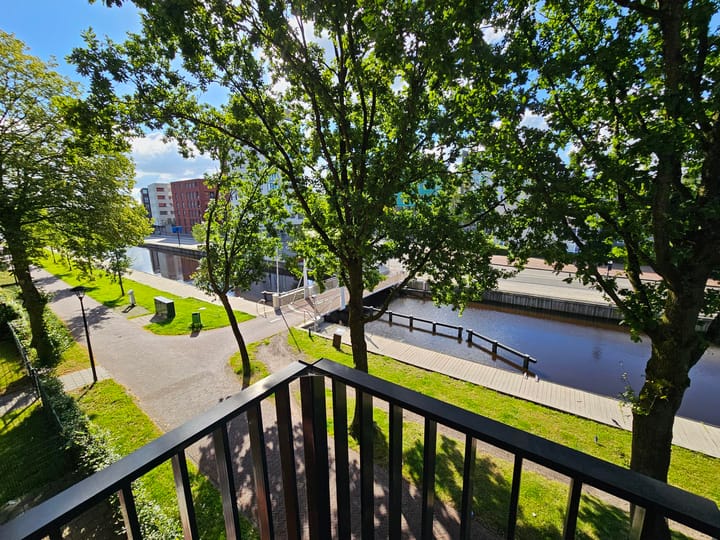 Photo 9 of Dr. Schaepmanstraat 117