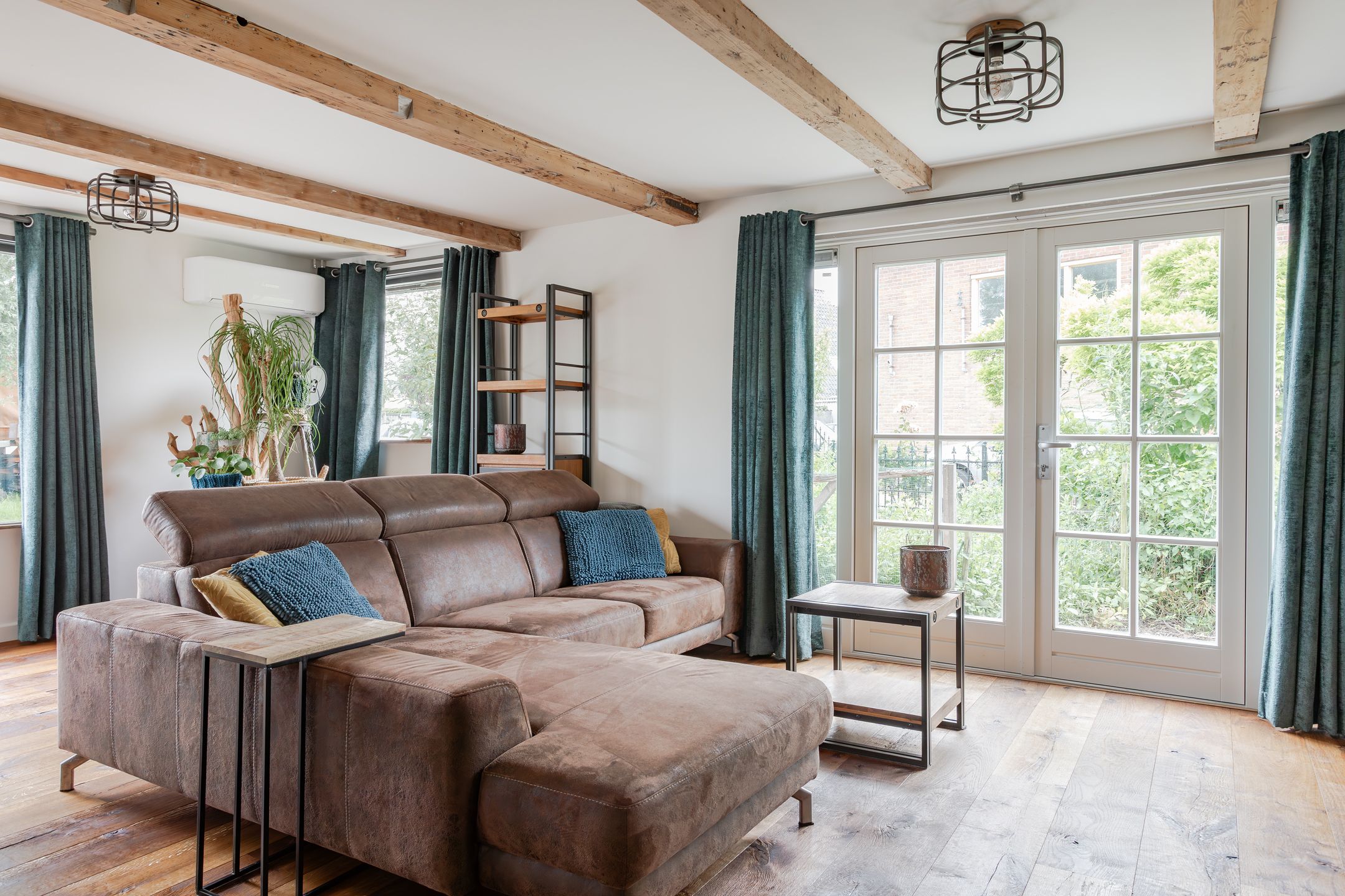 Foto 9 van Friesebuurt 2