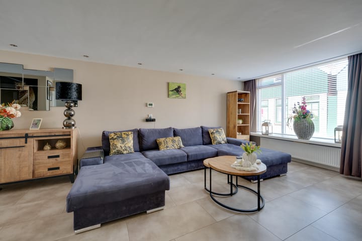 Foto 2 van Overste Ludenstraat 5