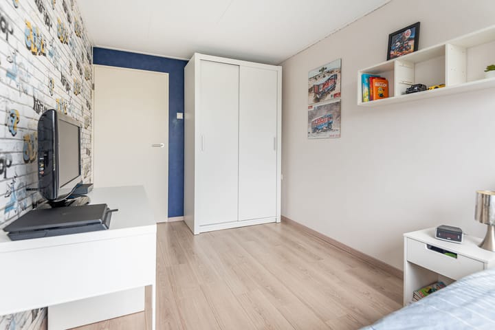 Foto 33 van Brederostraat 24