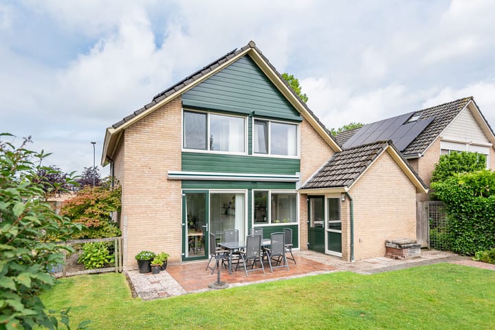 Foto 36 van Brederostraat 24