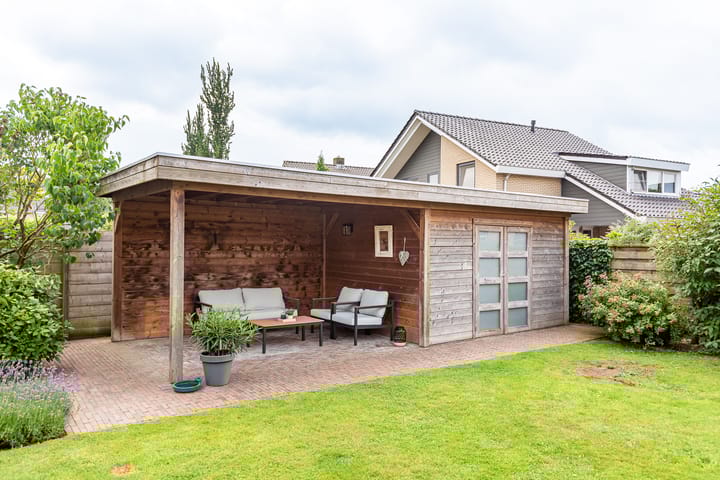 Foto 39 van Brederostraat 24