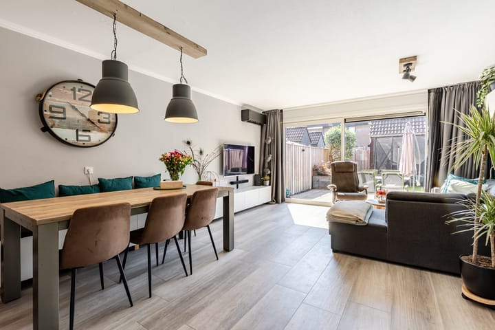 Foto 11 van Anjerveld 15