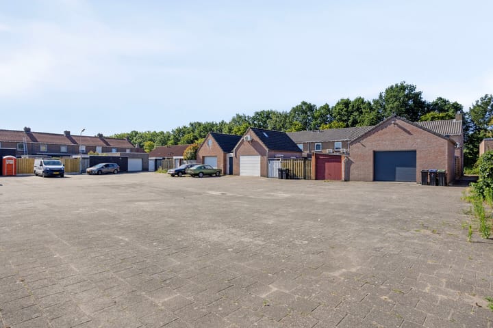 Photo 37 of Prinses Margrietstraat 28