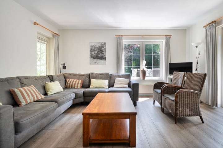 Foto 7 van Binnenweg 12-63