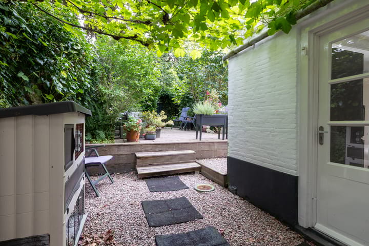 Photo 19 of Blauwstraat 17