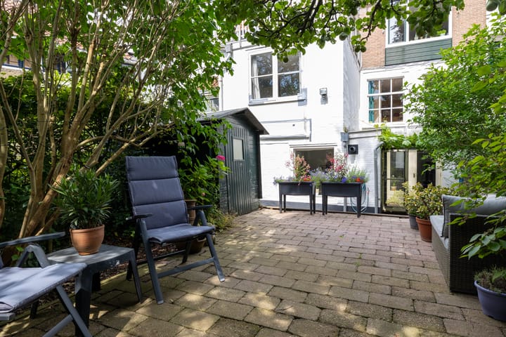 Photo 24 of Blauwstraat 17