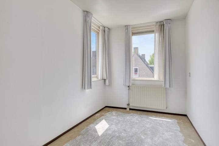 Foto 15 van Lunterenstraat 57