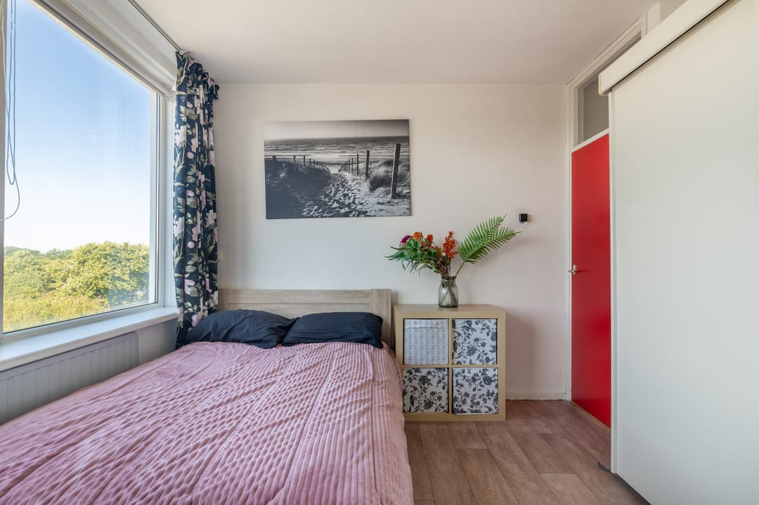 Photo 17 of Jan van Goyenstraat 76