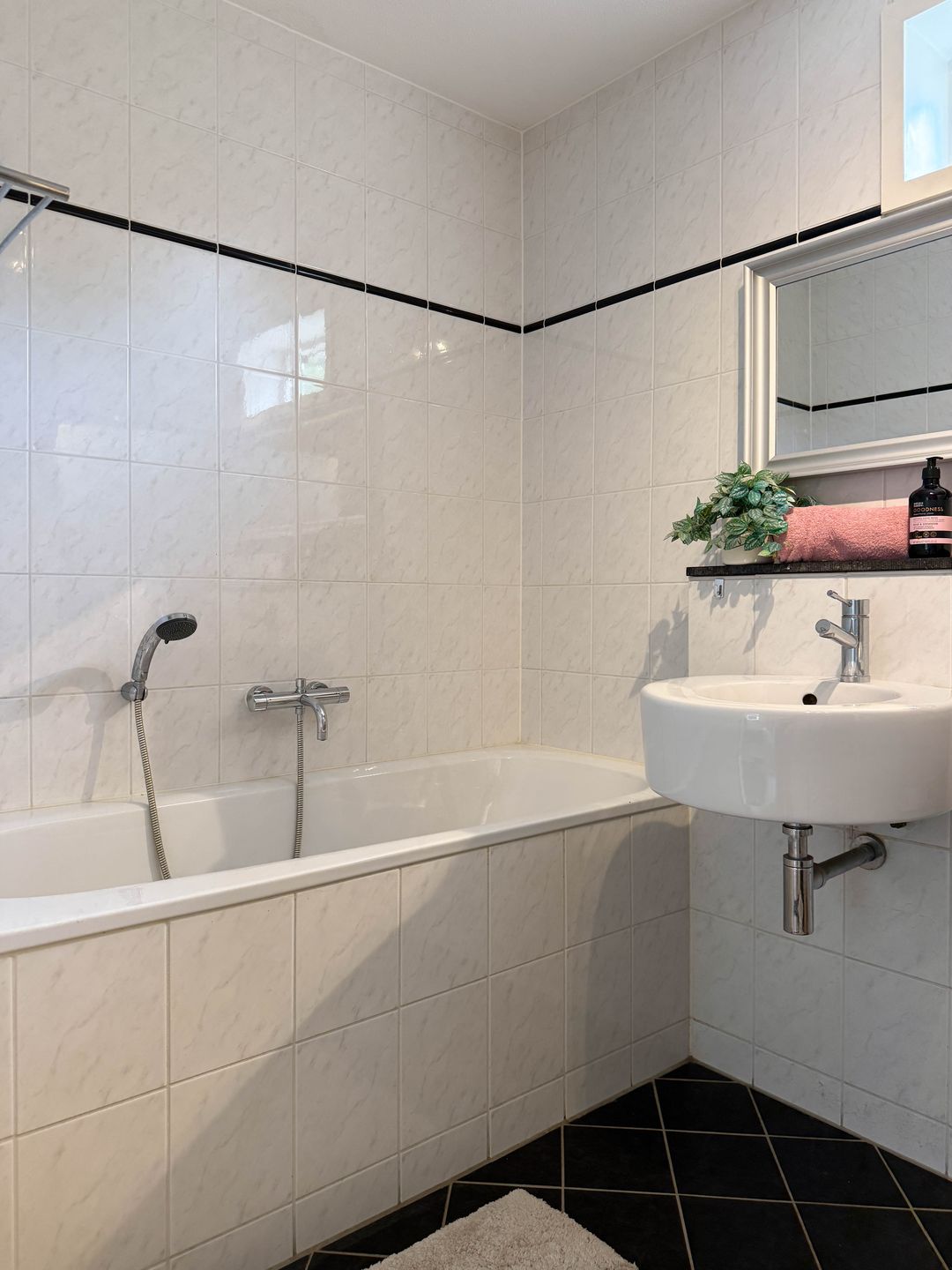 Foto 28 van Van Teijlingenlaan 9