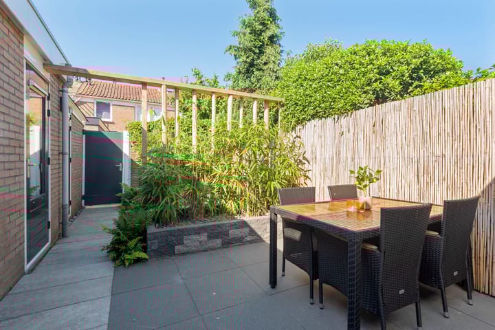 Foto 25 van Bremmersstraat 10