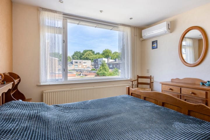 Photo 20 of Abraham Kuyperstraat 15