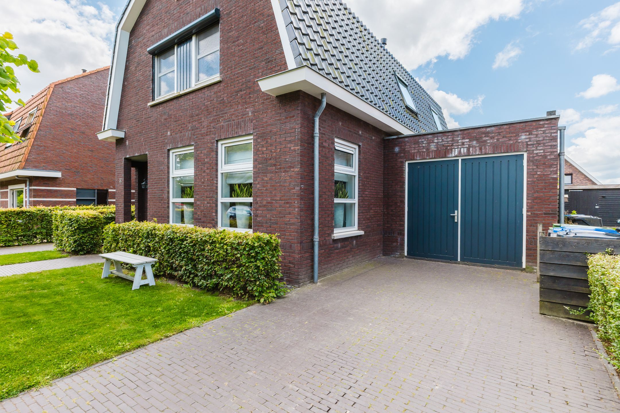 Foto 12 van de Kluft 32