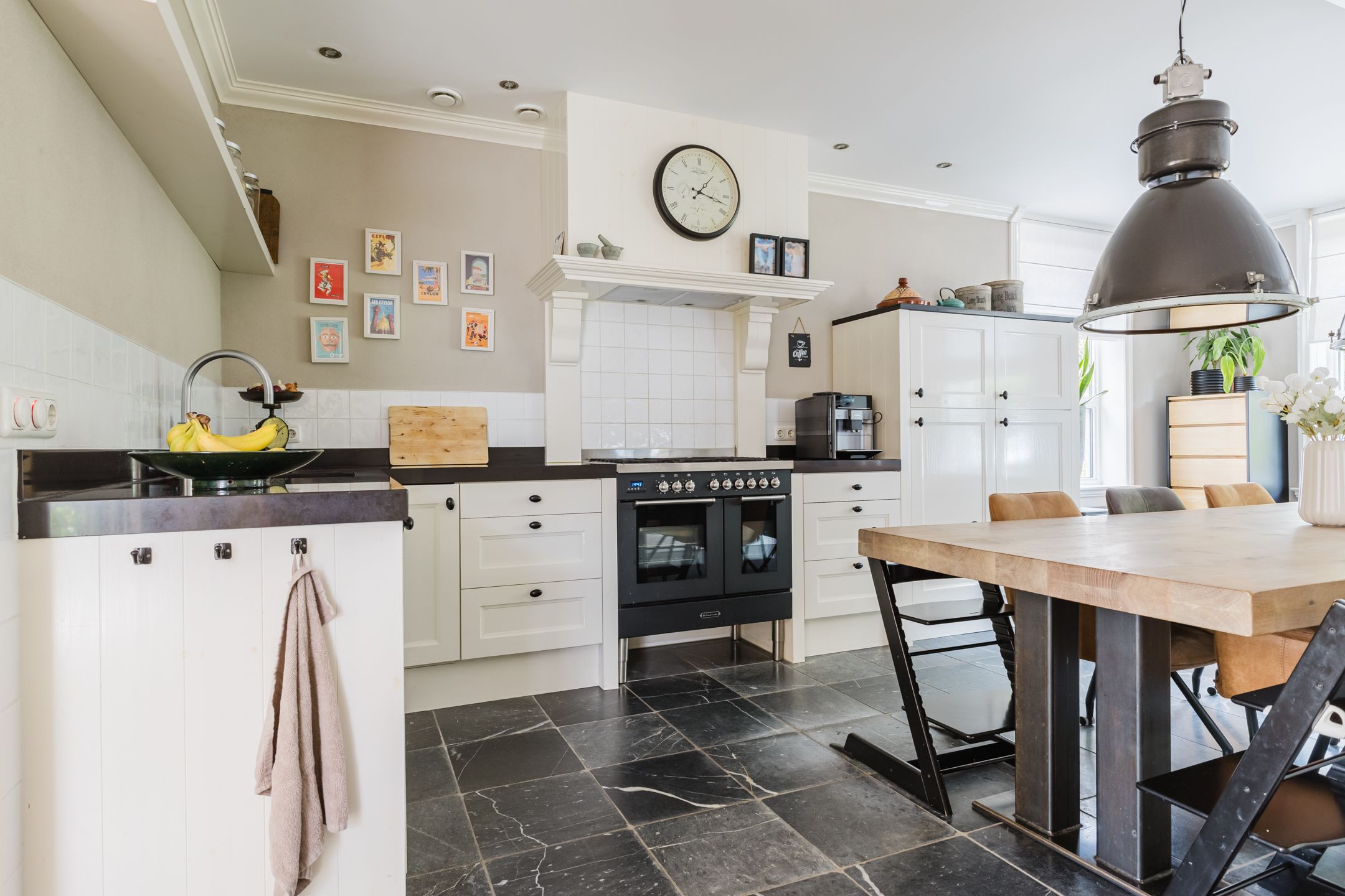 Foto 30 van de Kluft 32