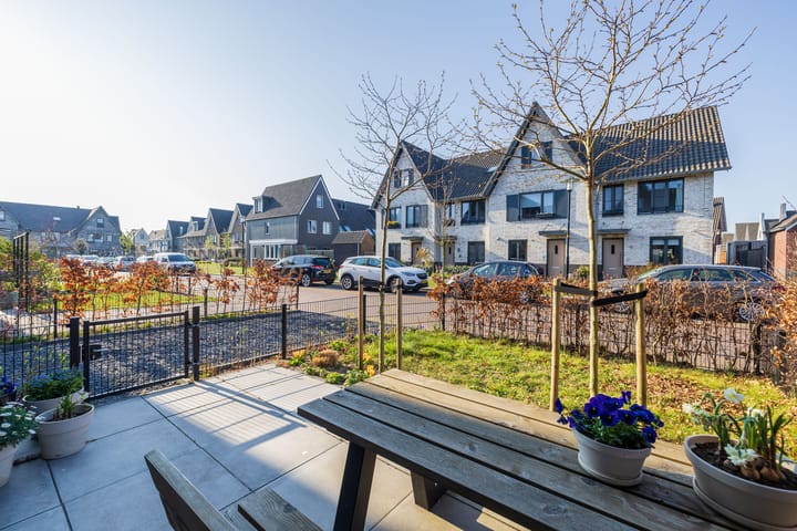 Foto 7 van Meeroever 24