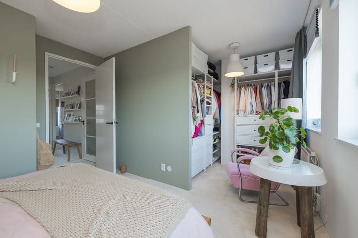 Foto 25 van Meeroever 24