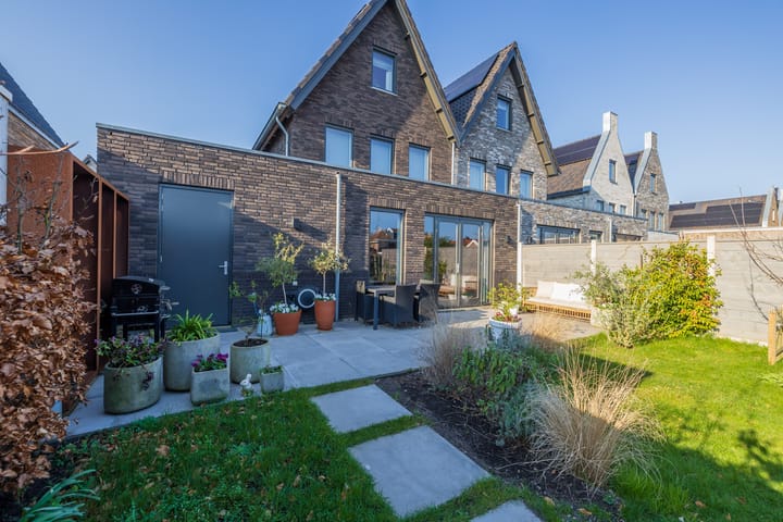 Foto 43 van Meeroever 24