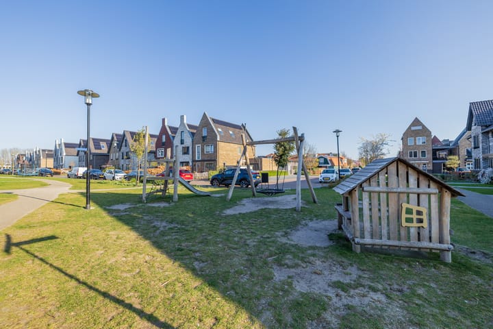 Foto 51 van Meeroever 24