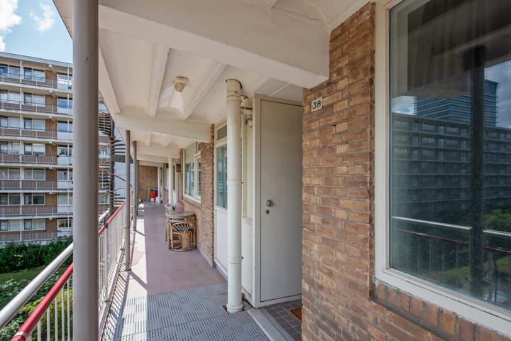 Foto 8 van Willem Royaardsstraat 38