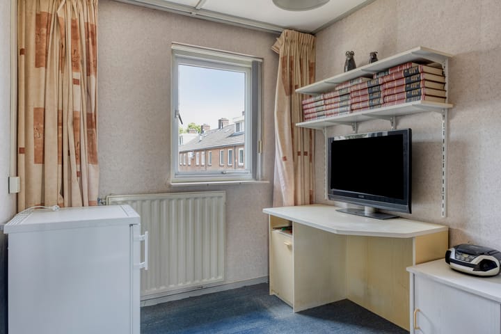 Foto 18 van Van den Boogaardstraat 36