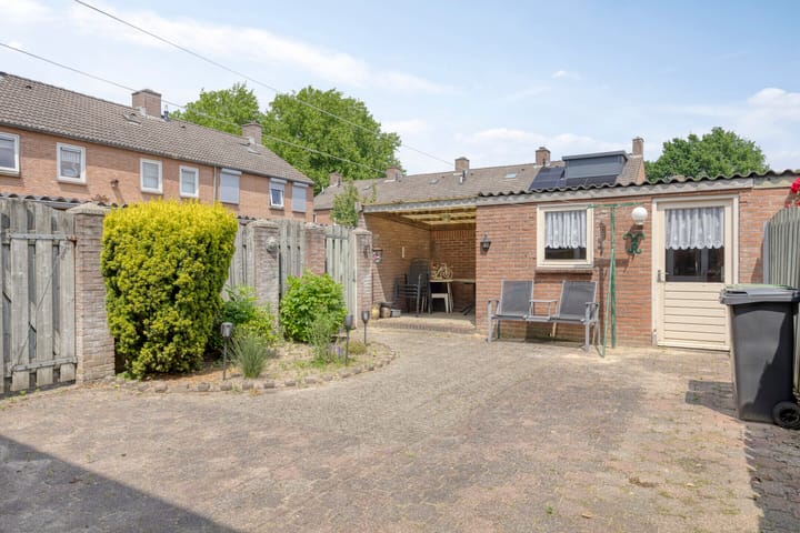 Foto 26 van Van den Boogaardstraat 36