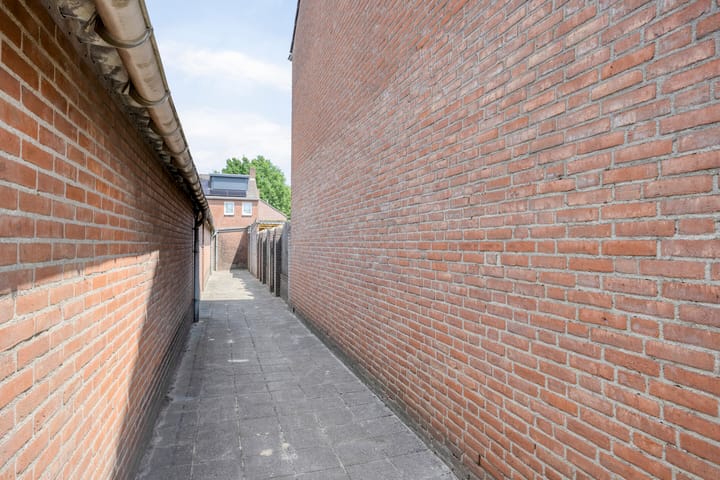 Foto 27 van Van den Boogaardstraat 36