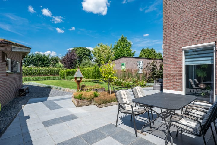 Foto 47 van Elisabeth van den Boschlaan 18