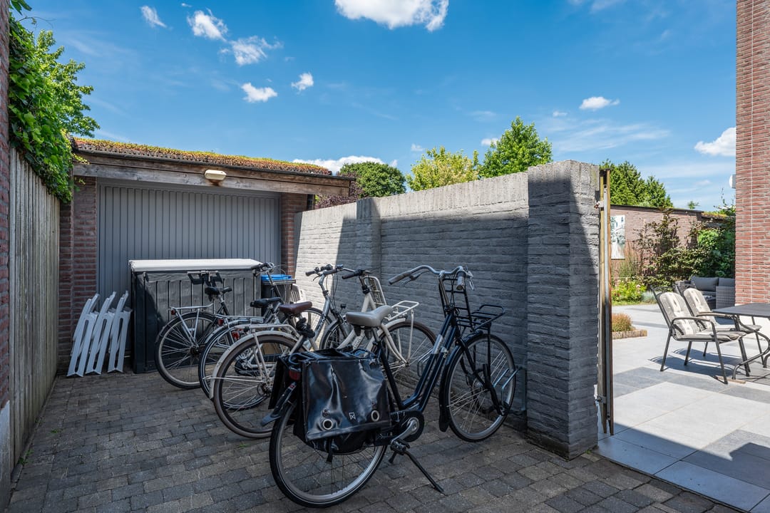 Foto 58 van Elisabeth van den Boschlaan 18