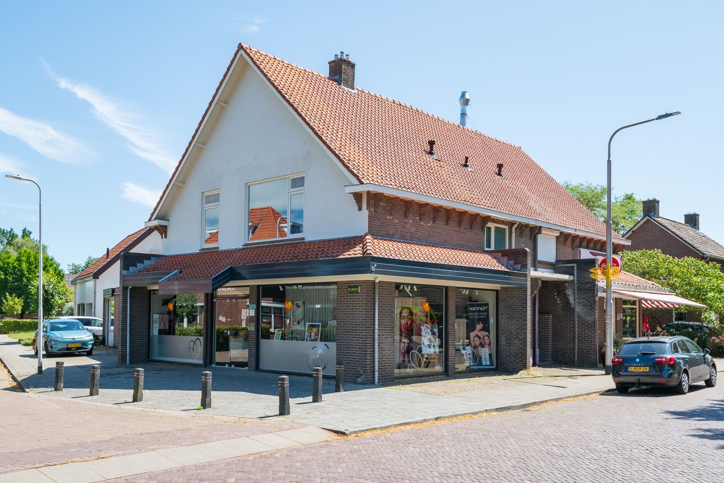 Bekijk foto 1 van Ruurloseweg 11