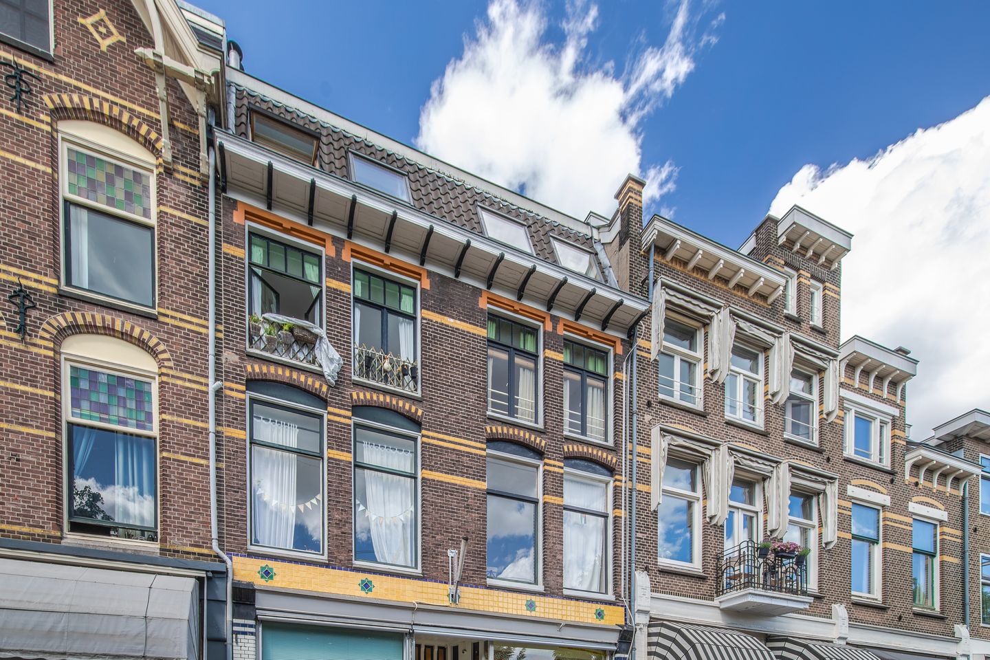 View photo 5 of Sonsbeeksingel 100