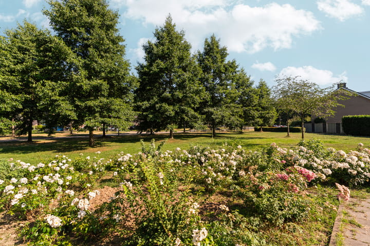 Foto 55 van Weezenhof 2111