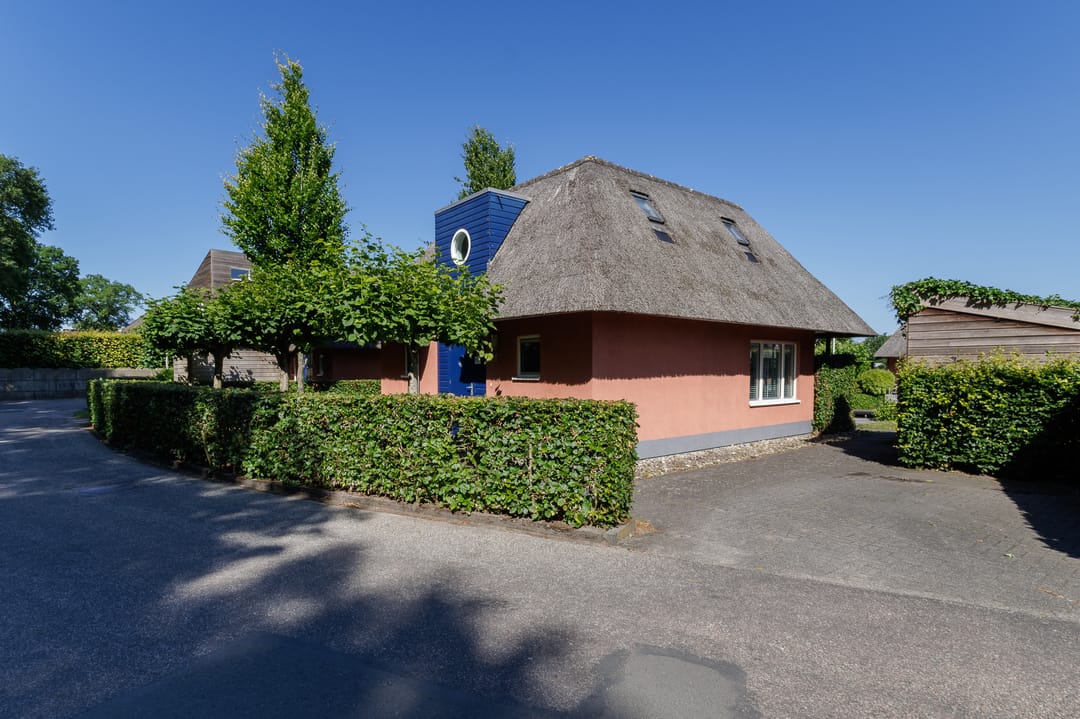 Photo 8 of De Bloemert 1-204