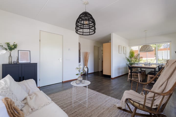 Foto 15 van De Bloemert 1-204